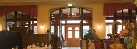 Berg-gasthof Honigbrunnen 3*