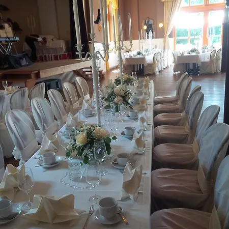 호텔 Berg-gasthof Honigbrunnen