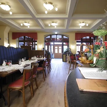 호텔 Berg-gasthof Honigbrunnen